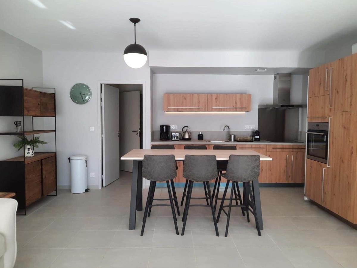 Bella, Jacuzzi Partage & Parking Avec Borne De Recharge Voiture Electrique Apartment Sarlat-la-Caneda Exterior photo
