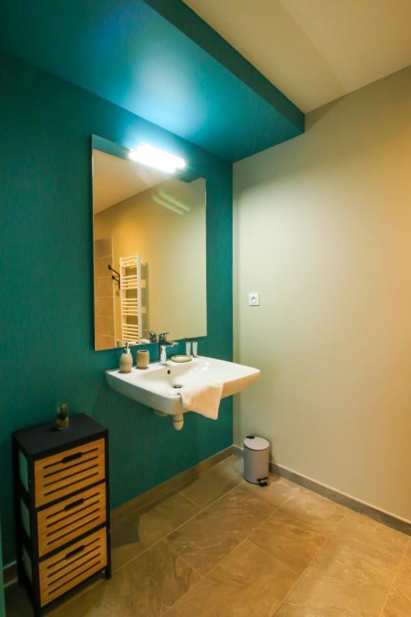 Bella, Jacuzzi Partage & Parking Avec Borne De Recharge Voiture Electrique Apartment Sarlat-la-Caneda Exterior photo